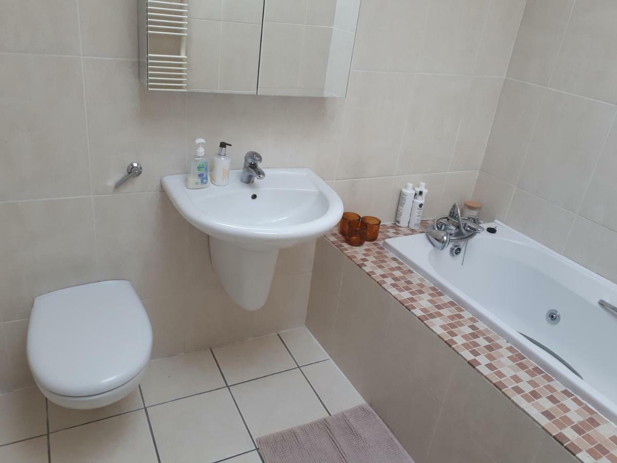 Luxurious Penthouse Apartment 1 , City Centre Kilkenny Dış mekan fotoğraf